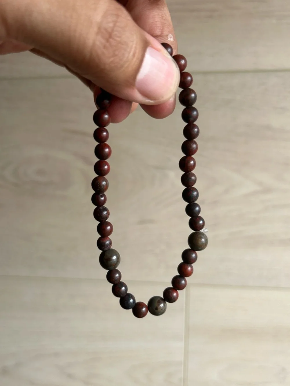 N/A •mahogany obsidian